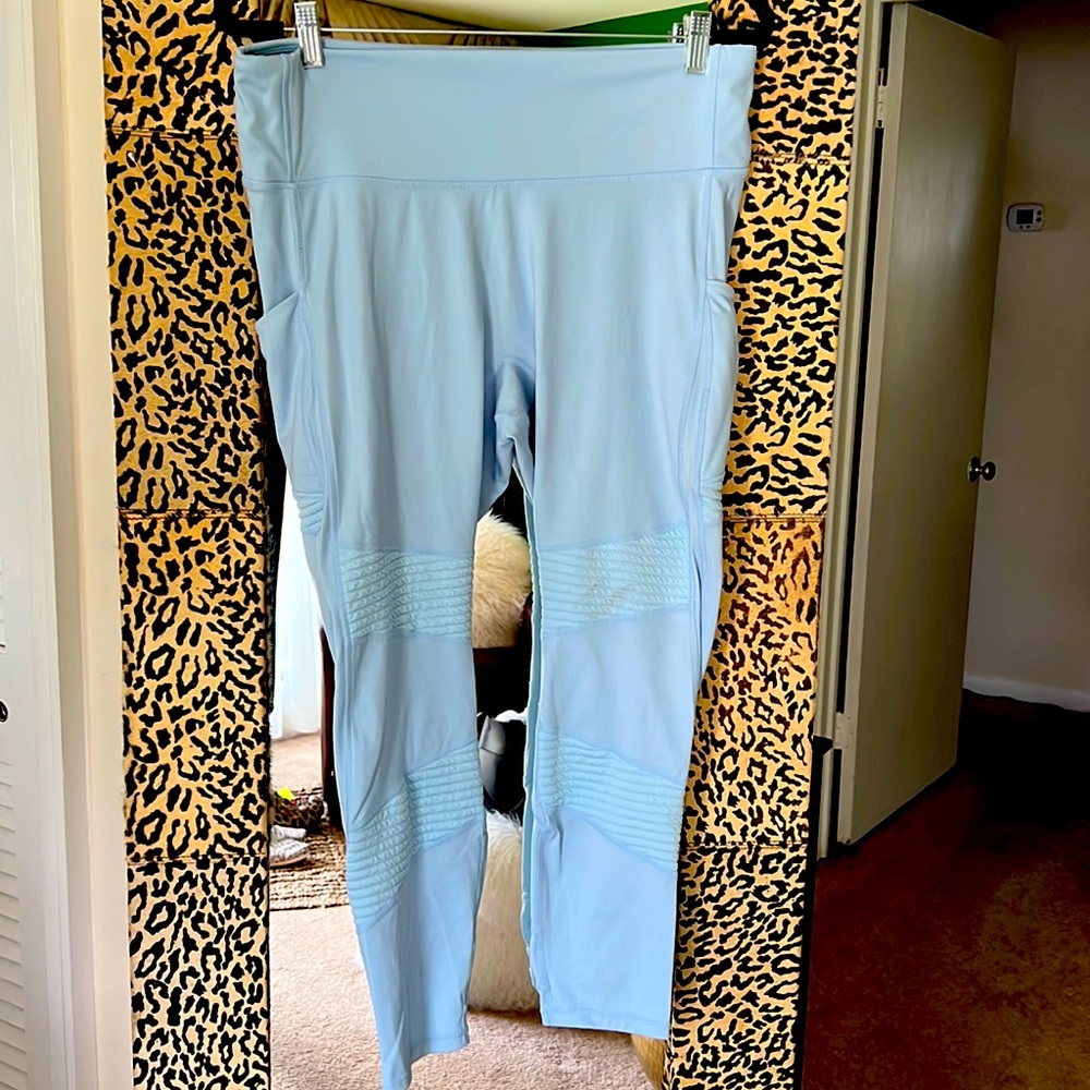 Fabletics Motion 365